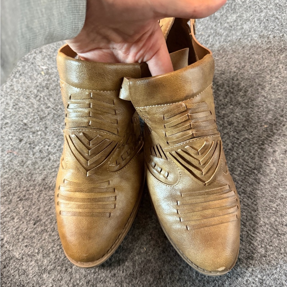 Women's Brown Leather Slip-On Casual boots